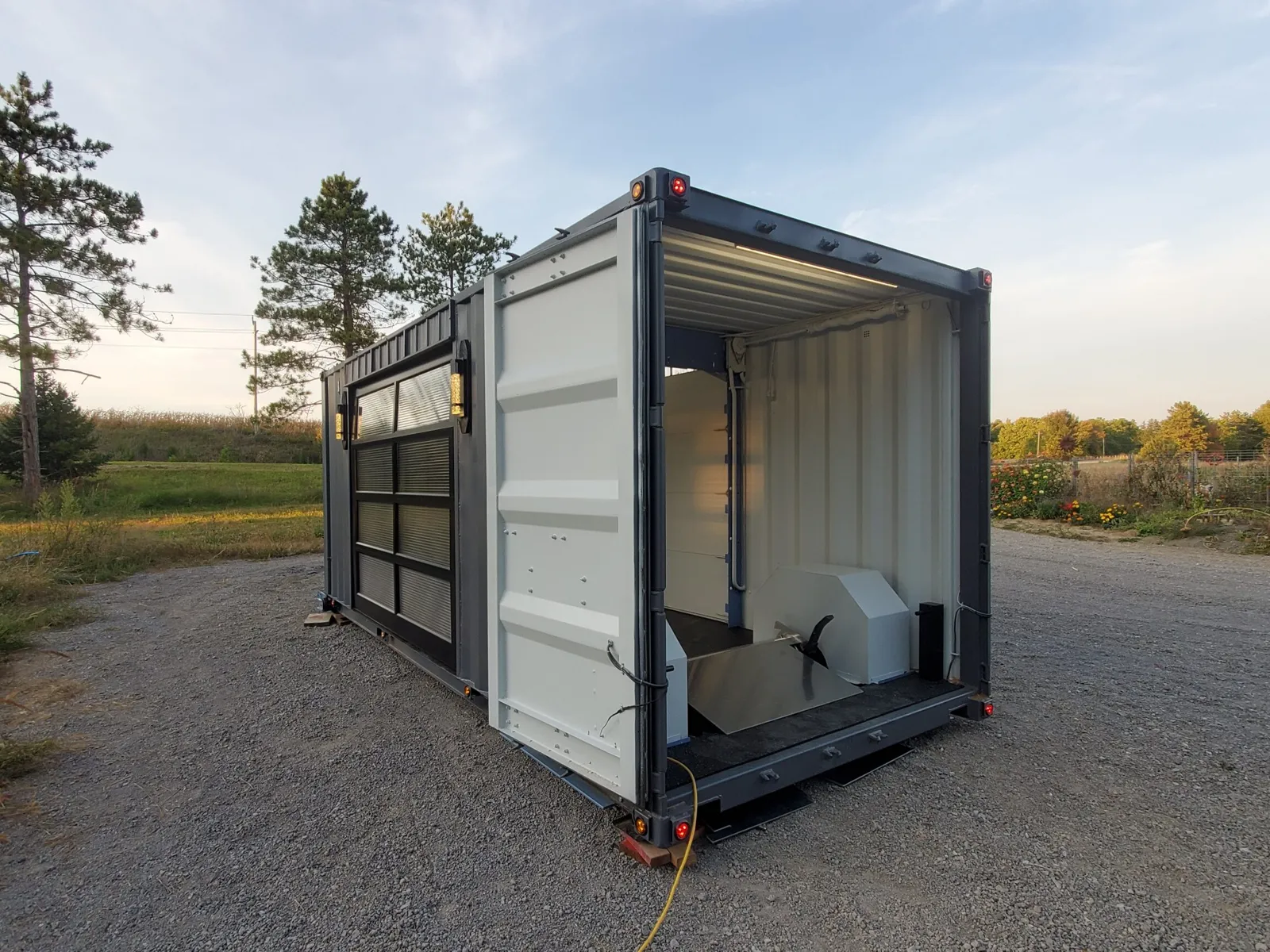 Insula container system deployed on site